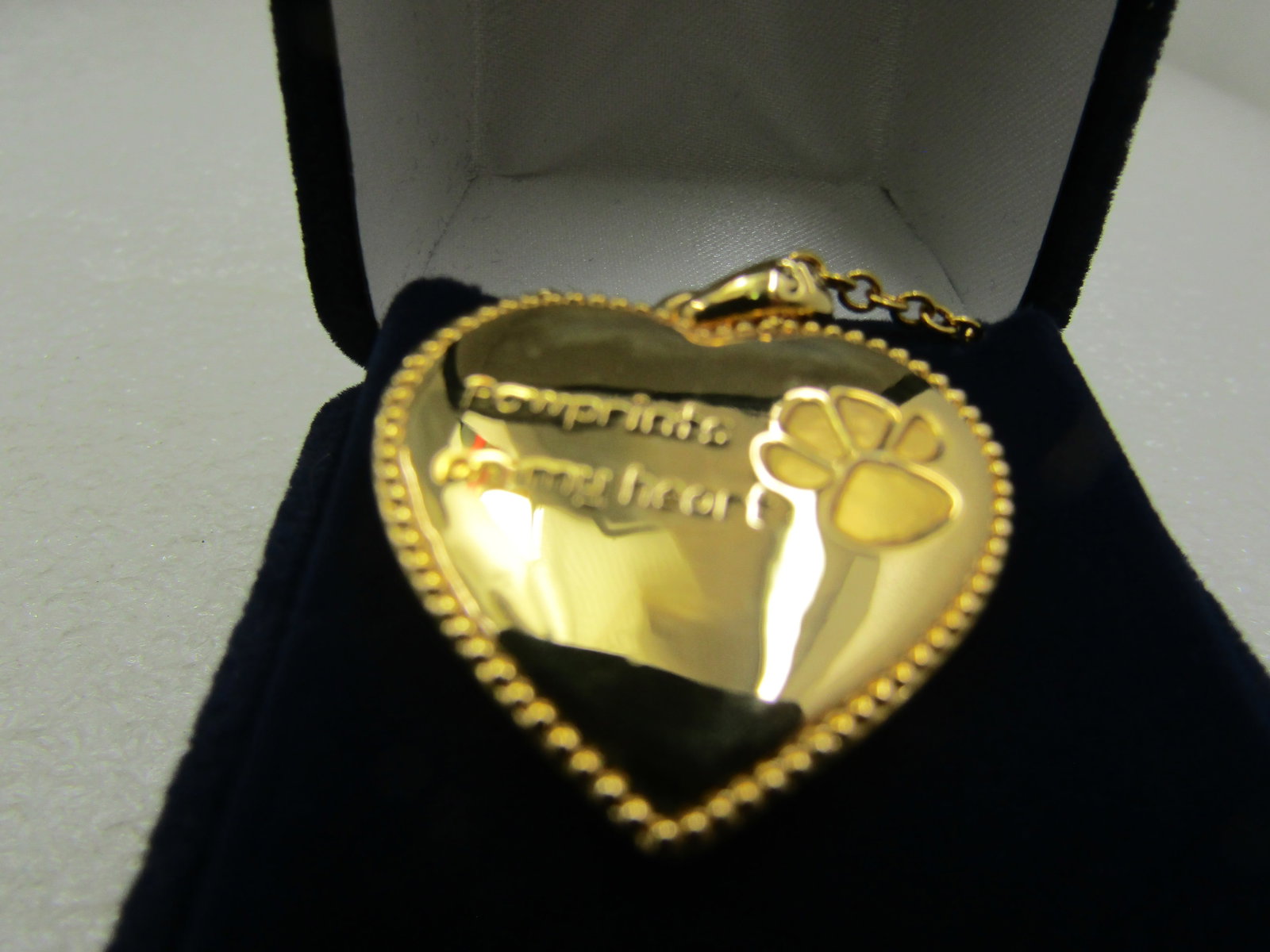Danbury Mint Golden Retriever Heart Pendant Neclace, Original Packaging - 5