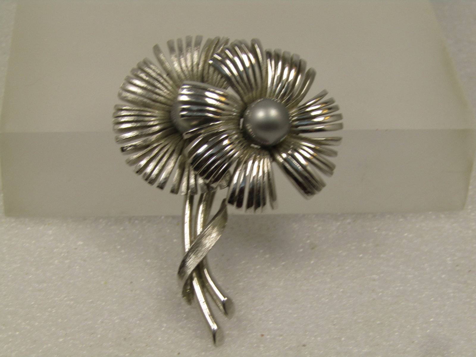 Vintage Double Blossom & Faux Pearl Brooch, 1960's - 2