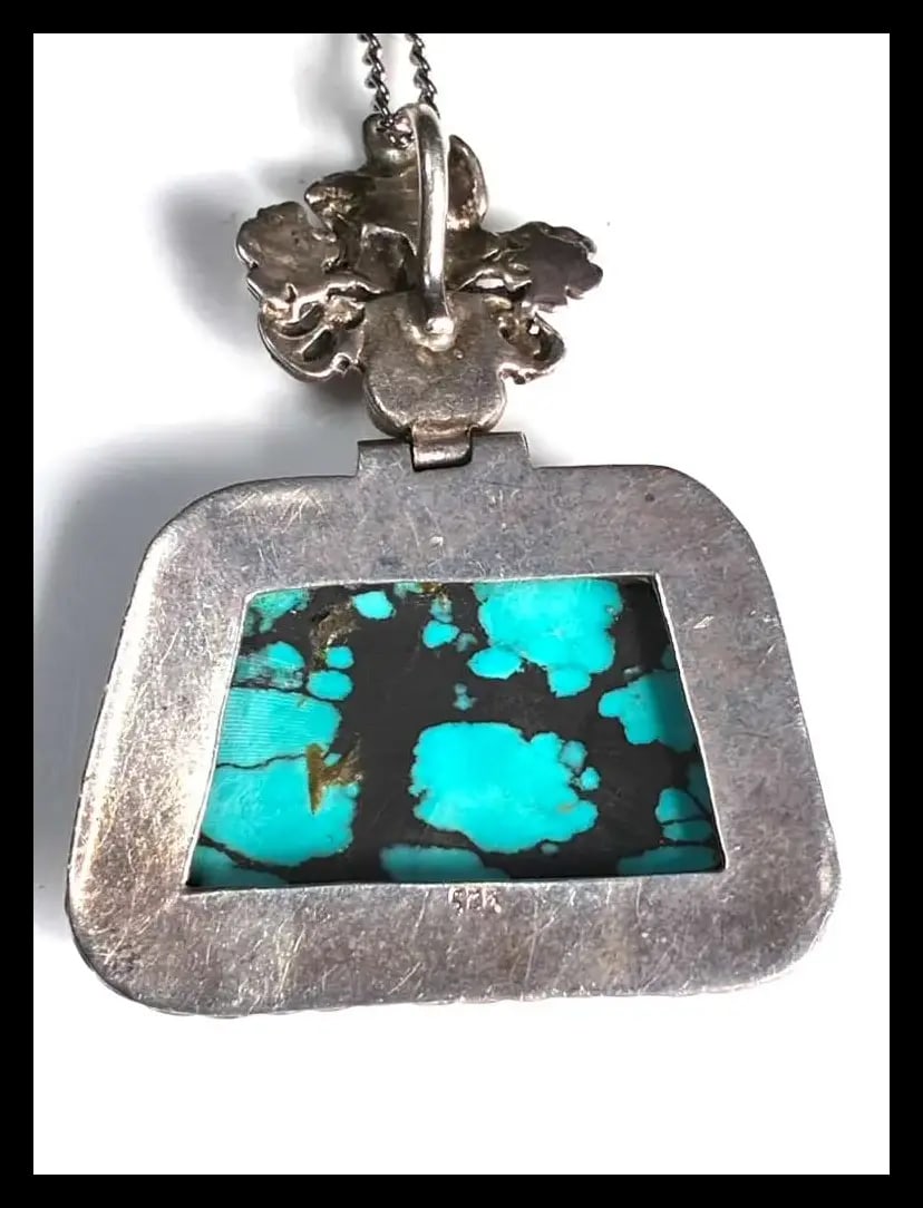 Vintage Handmade Artisan Sterling Silver and Turquoise Pendant - 4