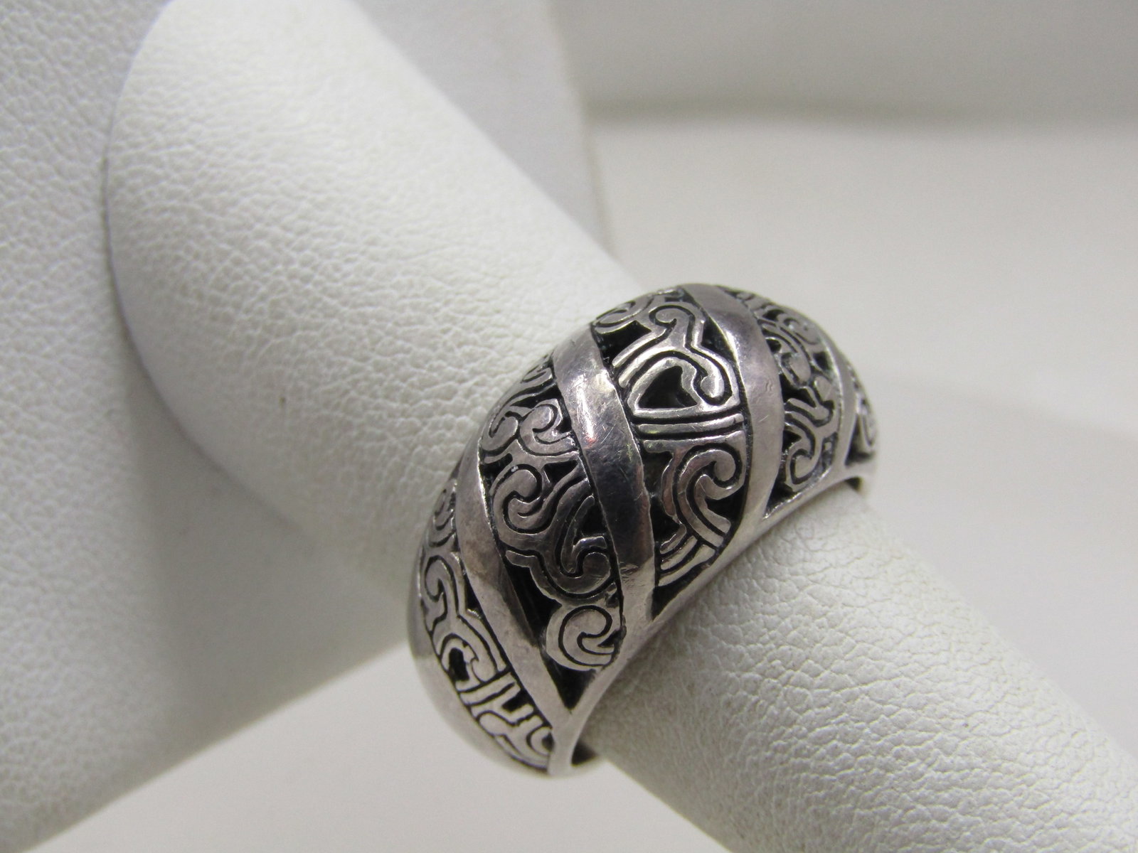 Vintage Sterling Silver, Ring, Cut-Out Scrolled, Sz. 7.25 - 2