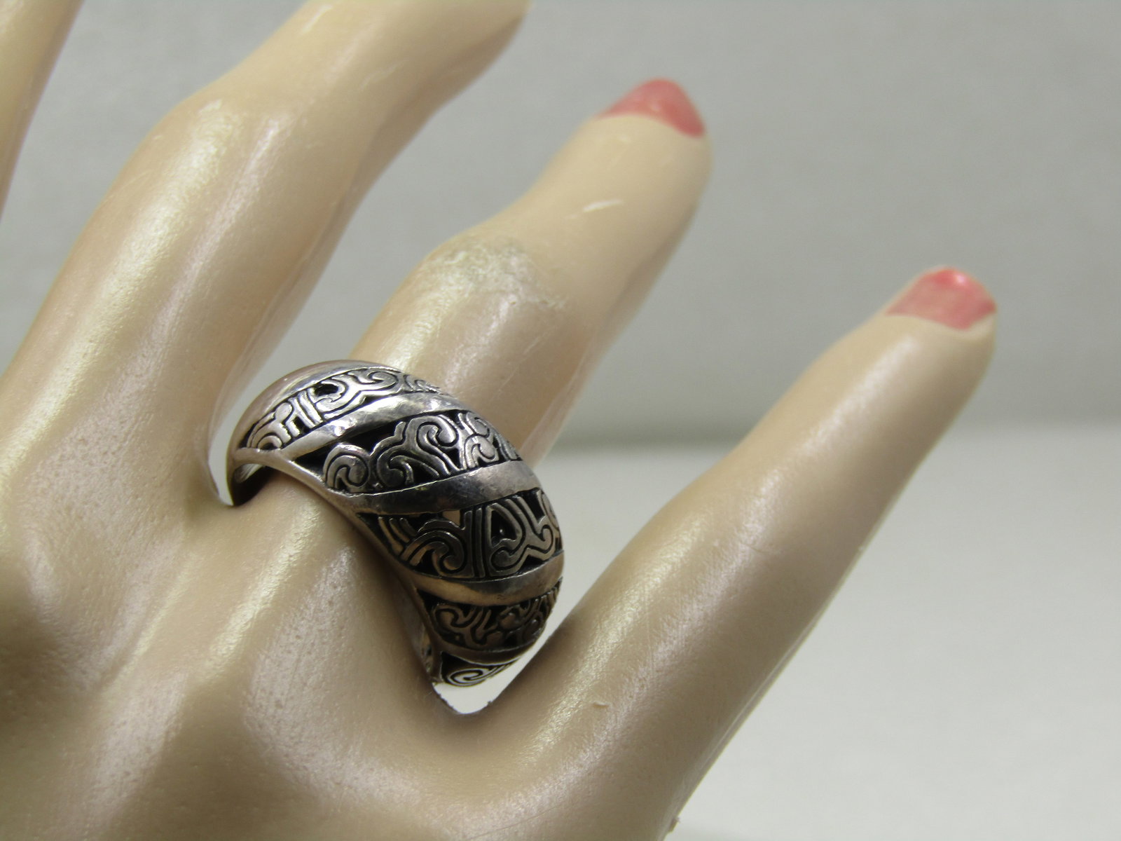 Vintage Sterling Silver, Ring, Cut-Out Scrolled, Sz. 7.25 - 8
