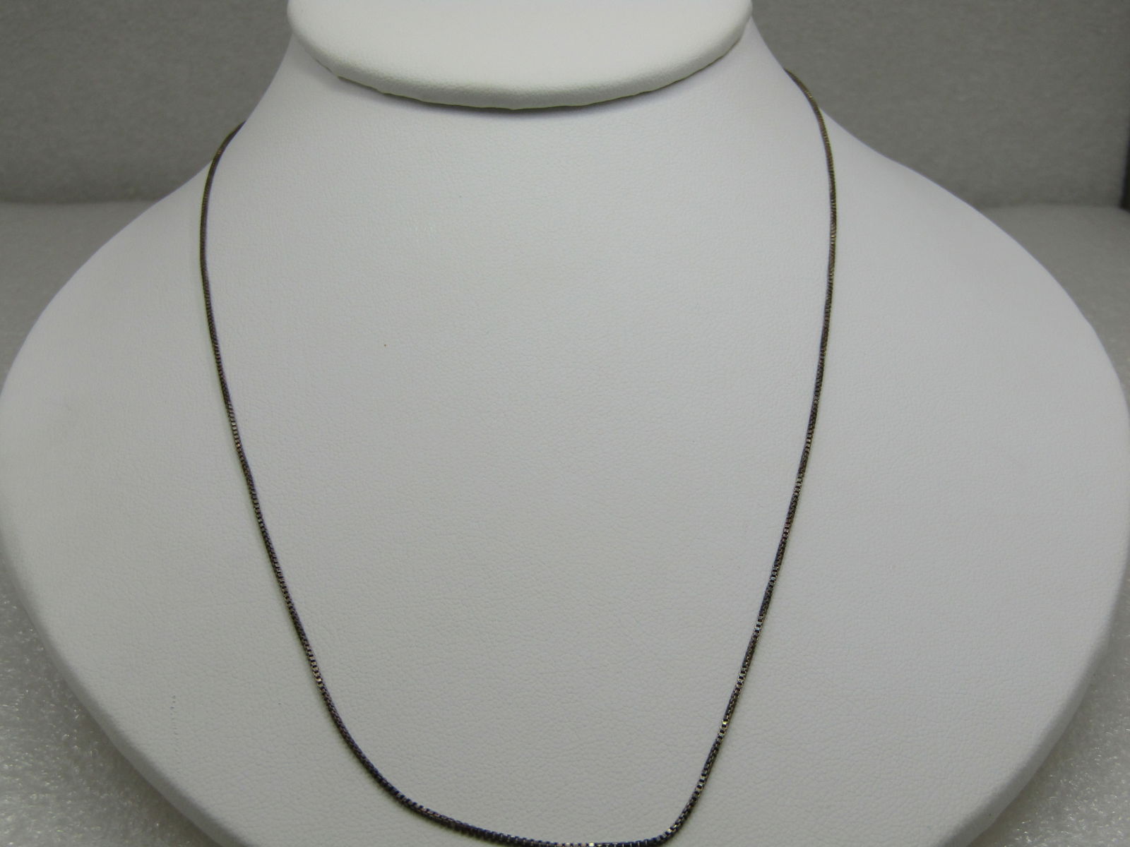 Sterling 20" Box Chain, 1mm,: Sterling 20" Box Chain, 1mm, marked .925, tested, weight is appx. 2.20 gr. Oxidazation that will polish away. (INV. w. 11621.1X1 SS5970 J LEB* LD 11/14/21). Reserve: $30.00 Shipping:Domestic: