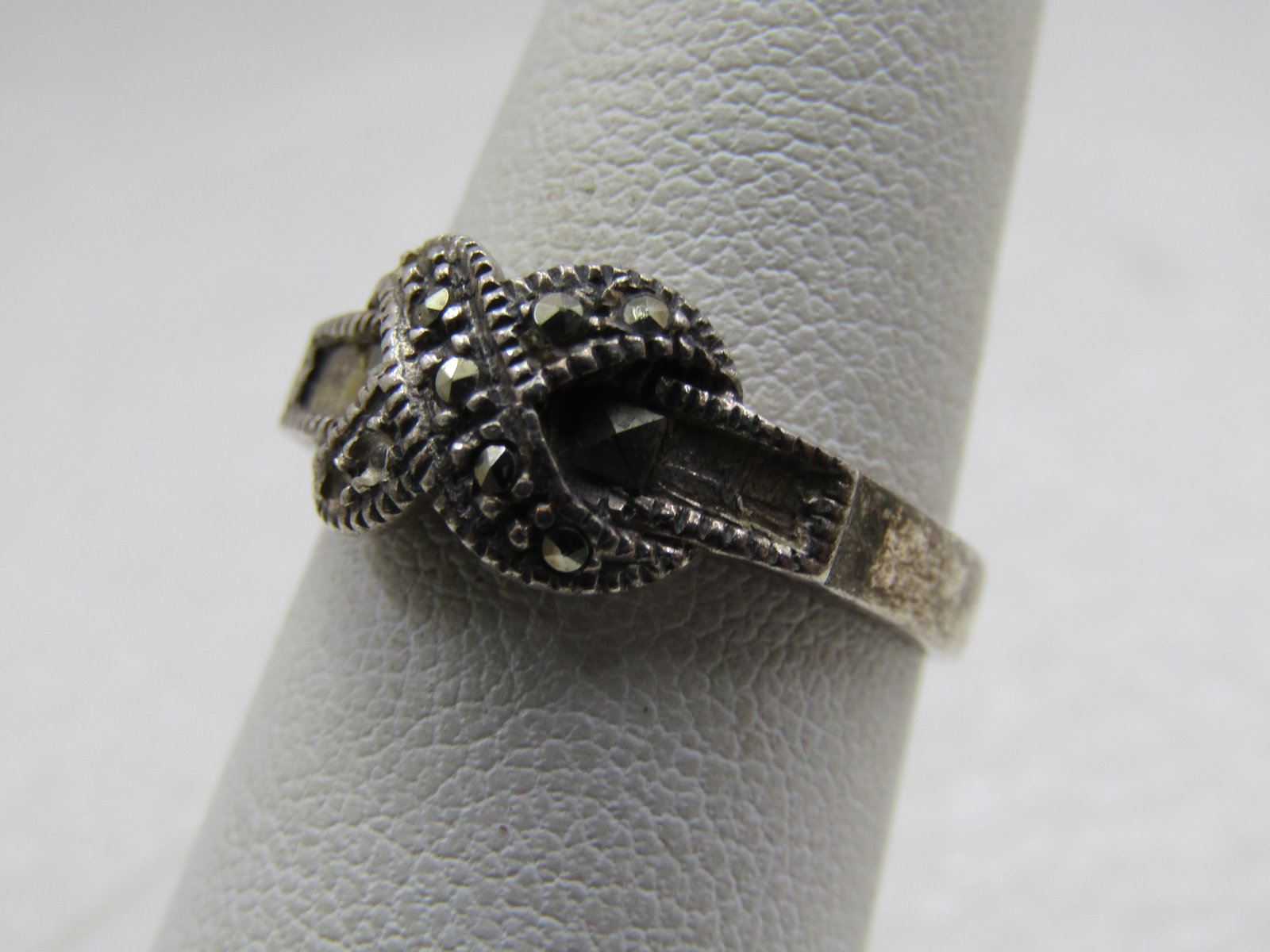 Vintage Sterling Marcasite X Ring, Size 7. 1970's-1980's - 4