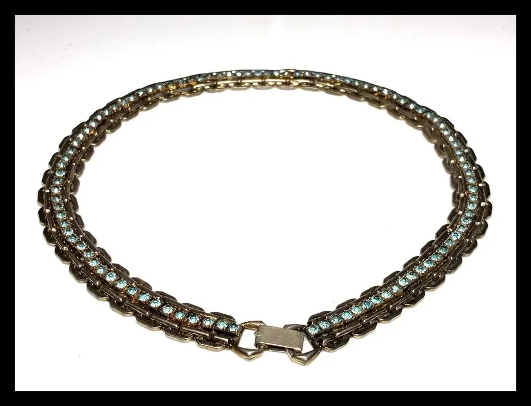 Vintage Heavy Chain and Blue Rhinestone Statement Necklace - 5