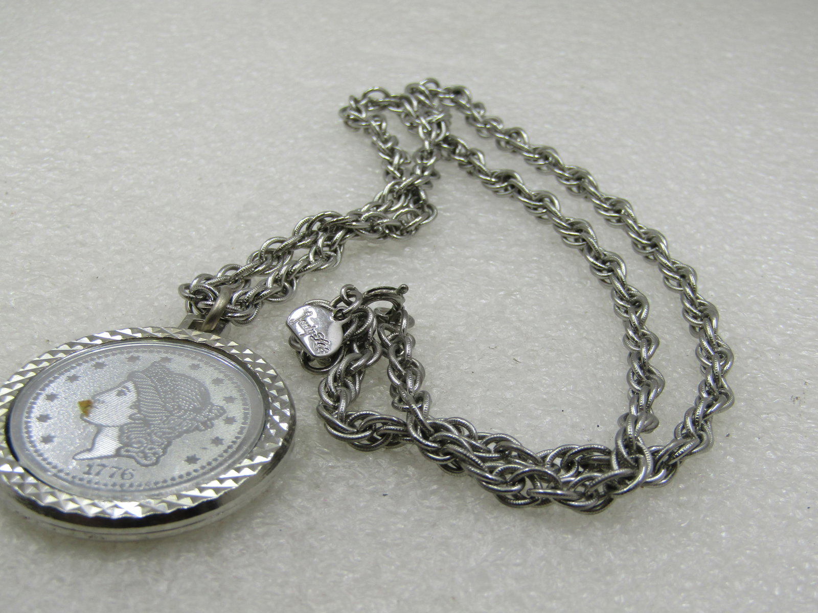 Vintage 24" Judy Lee Rope Chain & Coin Pendant Necklace, 1970's - 6