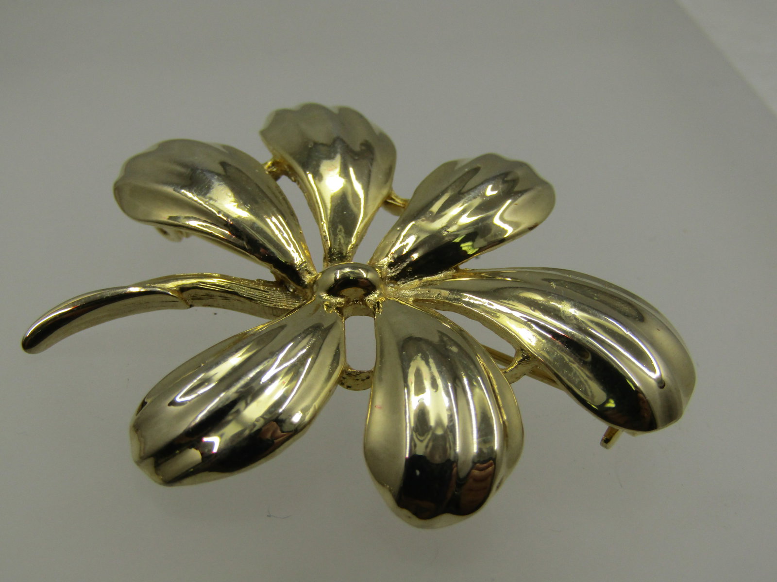 Vintage Gold Tone Leaf Brooch, 1970's-1980's, 2" - 2