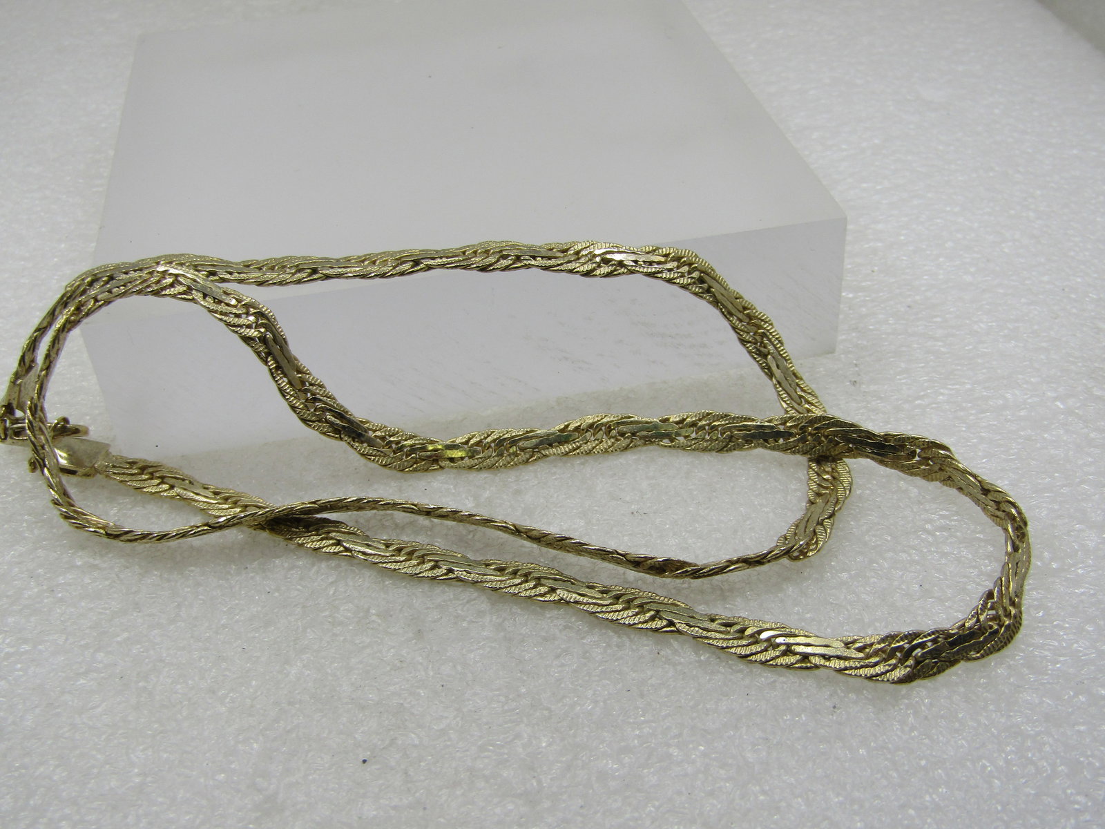 Vintage 14kt Plated Twisted Textured Herringbone Necklace. 23", Unisex - 8