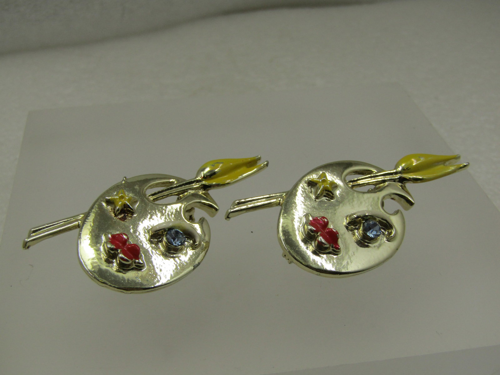 Vintage Pair of Artist's Palet Brooches, Enameled & Rhinestone, 1960's - 3