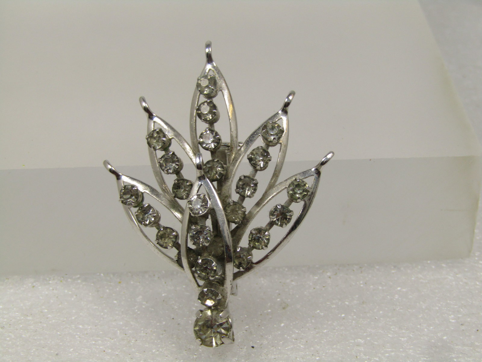 Vintage Clear Rhinestone Stem Brooch, 1960's - 3