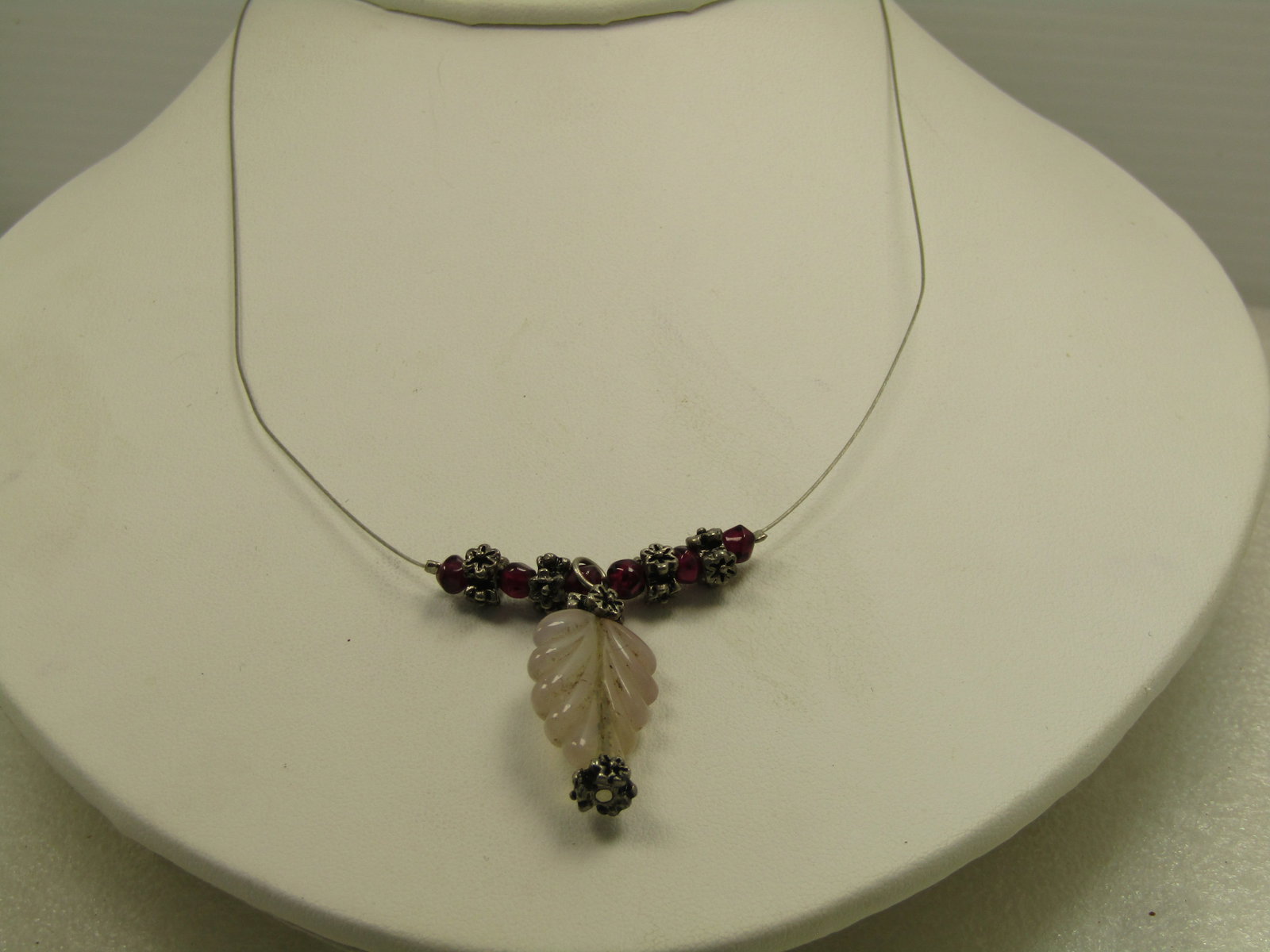 Pink Quartz & Garnet Necklace, Leaf Drop, 16", 1990's - 4