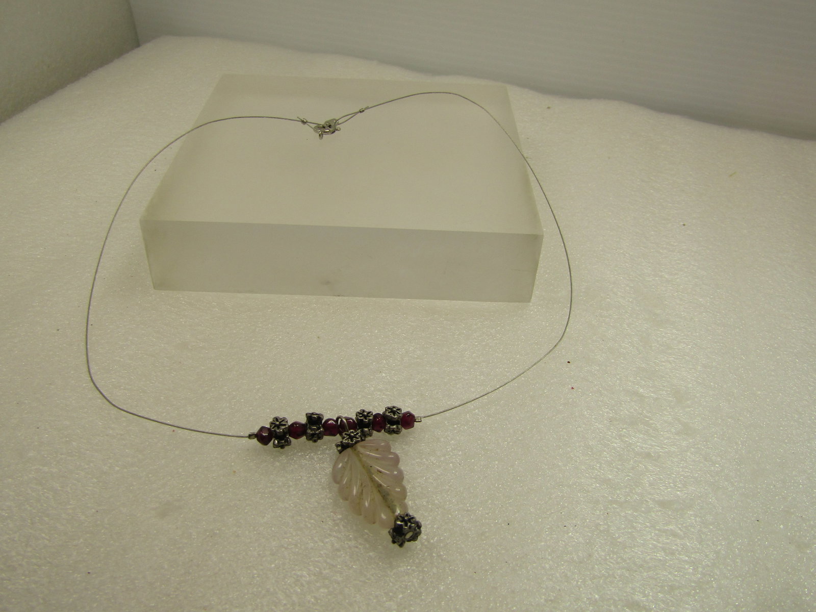 Pink Quartz & Garnet Necklace, Leaf Drop, 16", 1990's - 7