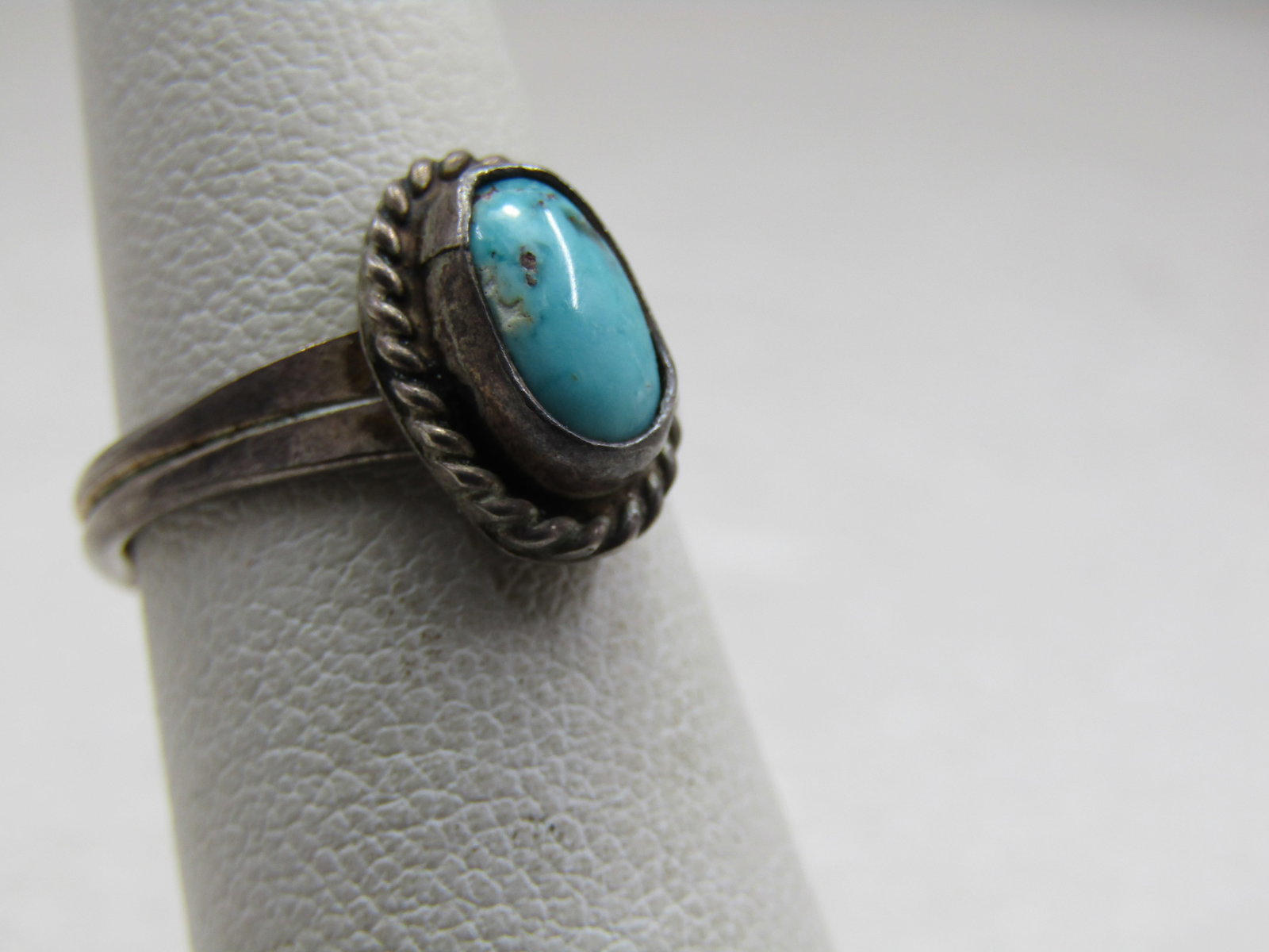 Vintage Sterling Southwestern Turquoise Ring, Sz. 5.25, 1960's-1970's - 3
