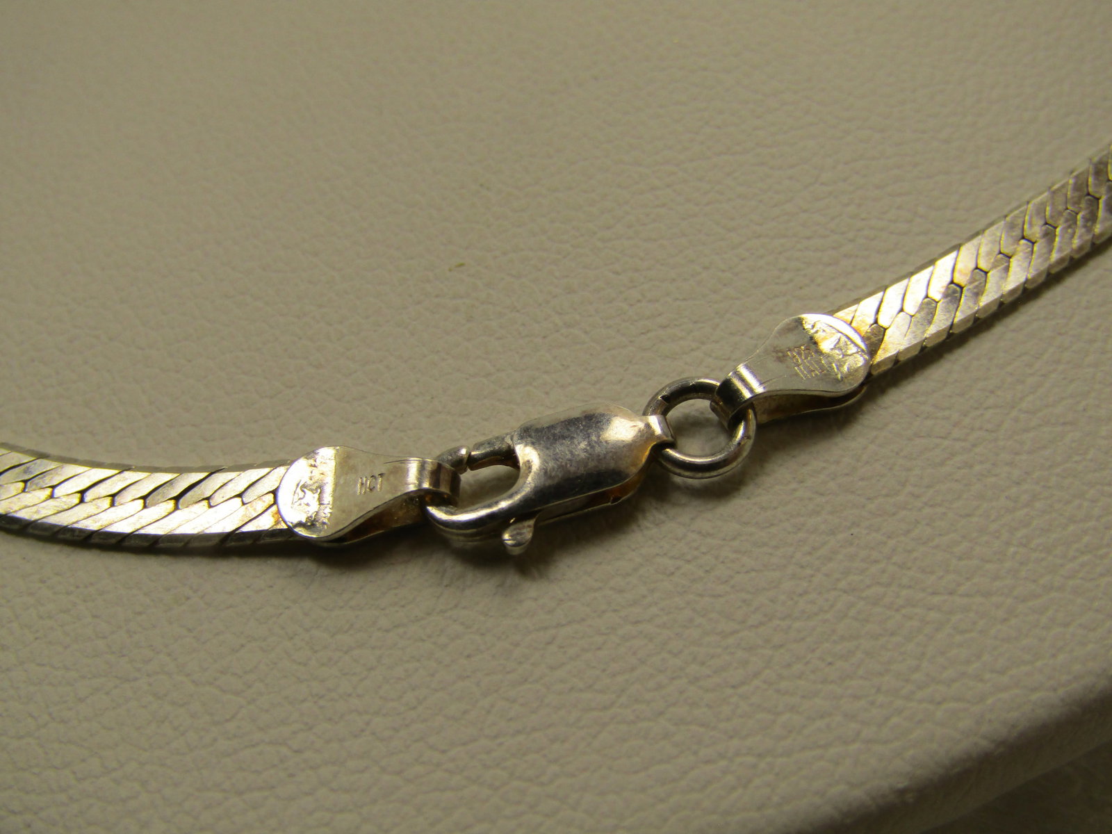 Vintage Sterling 3mm Herringbone Necklace, 20" Unisex, 1980's-1990's, Signed - 4