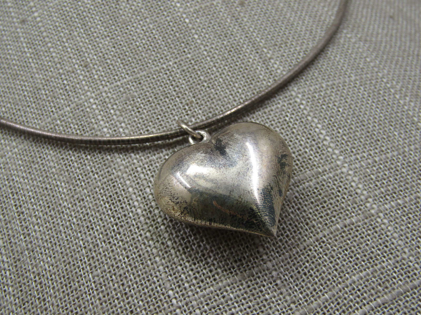 Vintage Sterling Puffy Heart Omega Necklace, 18" - 6