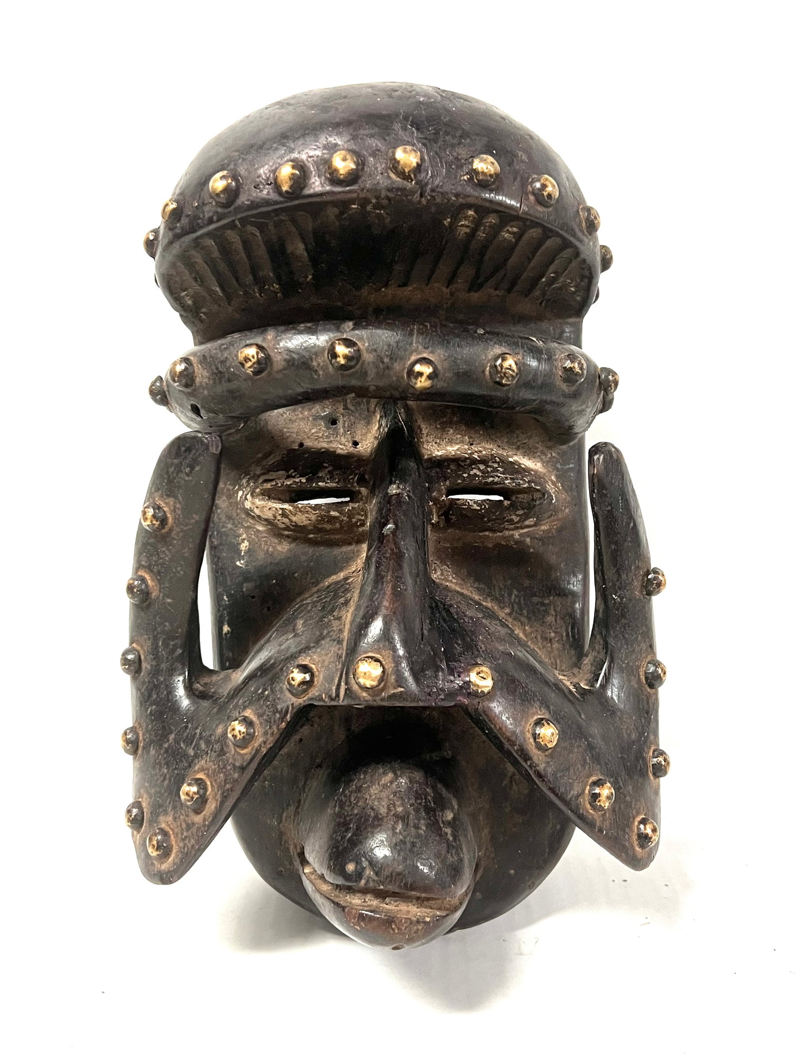 Guere Mask: Title: Guere Mask Date/Period: Late 20th Century Description: African Tribal Art Guere Mask Materials: Wood Size: 12" h x 8" w Reserve: $300.00 Shipping: Domestic: Flat-rate of $30.00 to anywhere wit