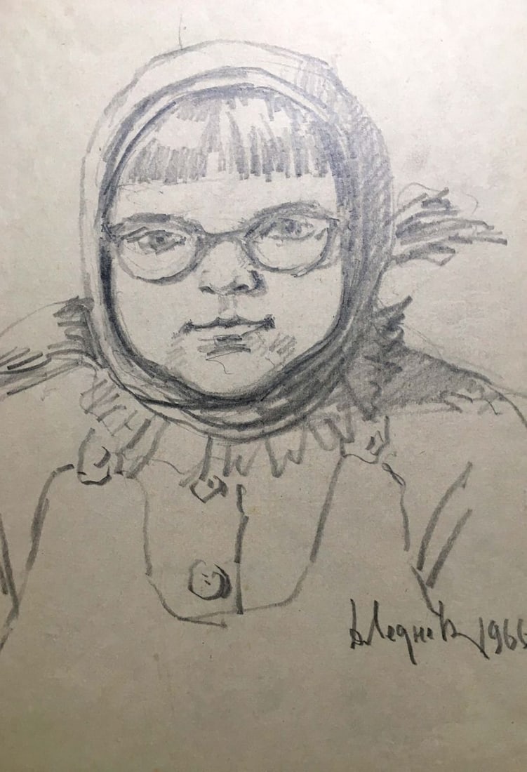 Pencil painting Portrait of daughter Dmitry Lednev - 4