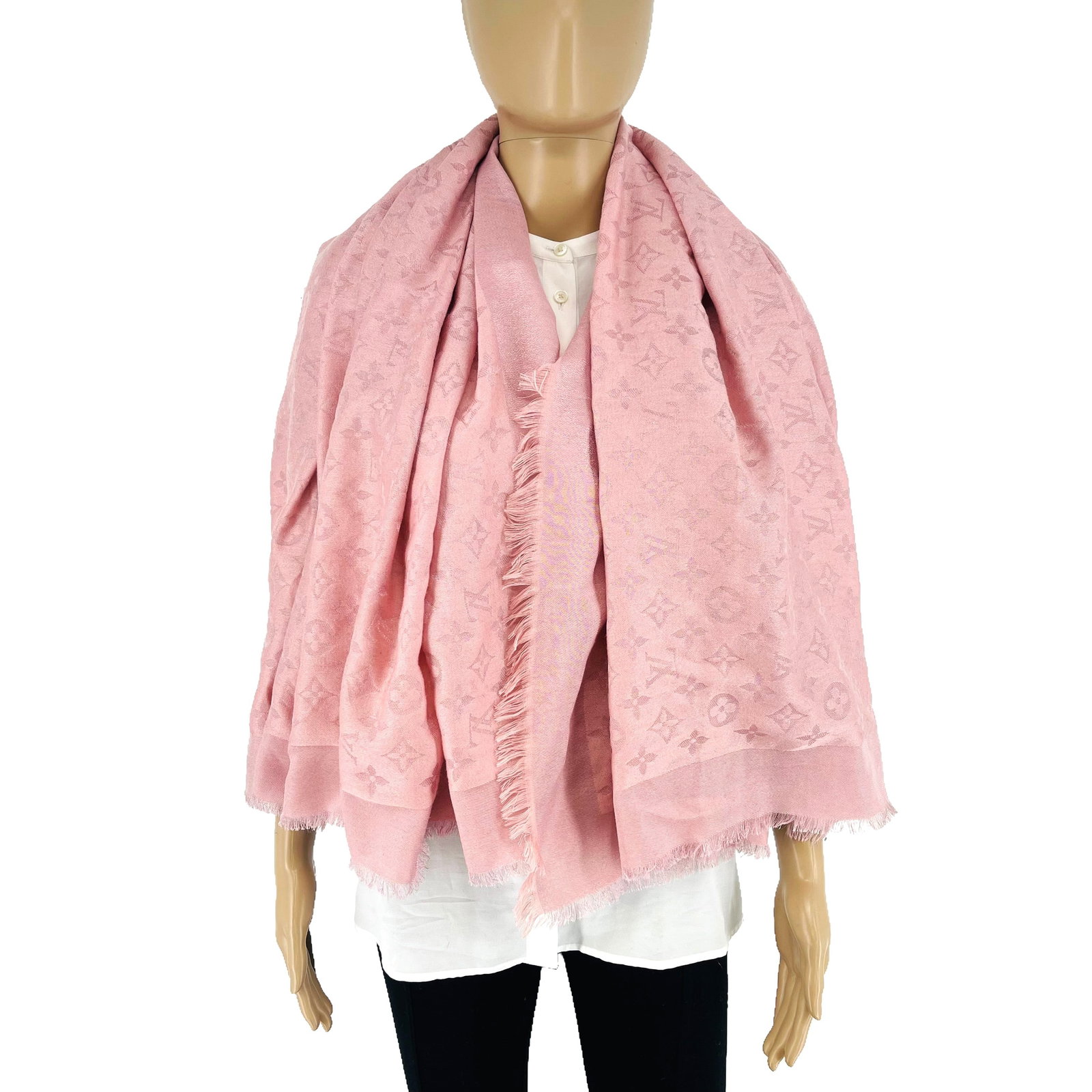 Louis Vuitton Pink 60% Silk 40% Wool Large Shawl: Title:Louis Vuitton Pink 60% Silk 40% Wool Large ShawlBrand:Louis VuittonDate/Period:ModernMaterials:60% Silk 40% WoolSize:One SizeDescription:Louis Vuitton Pink 60% Silk 40% Wool Large Shawl 
