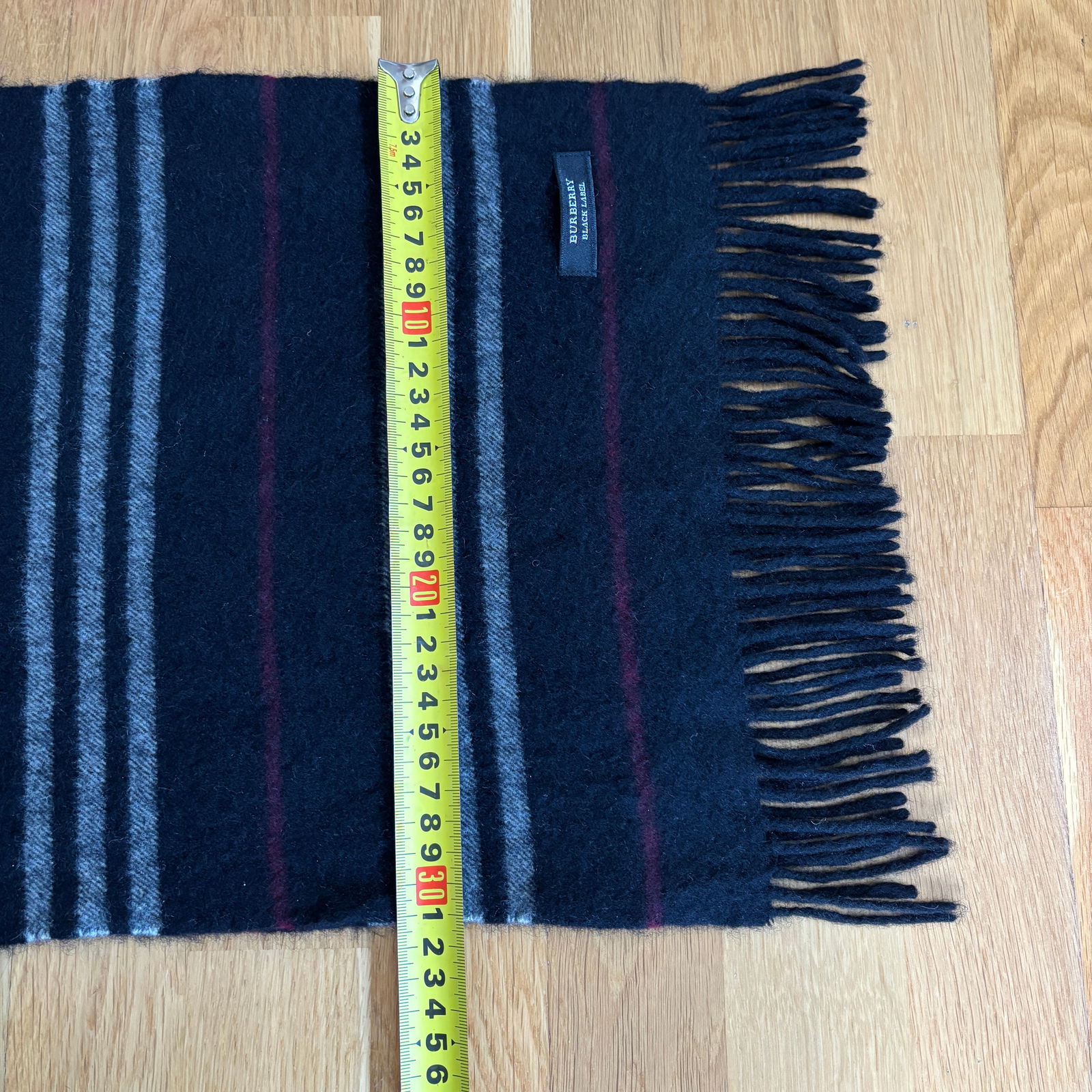 Burberry Black Label 100% Cashmere Scarf - 10