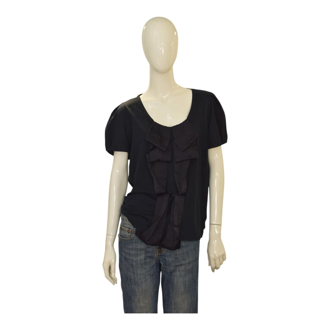Valentino Roma Black Silk-Bow Detail Cotton Top Blouse T-shirt size 10 IT 46: Title:Valentino Roma Black Silk-Bow Detail Cotton Top Blouse T-shirt size 10 IT 46 Description:Valentino Roma Black Silk-Bow Detail Cotton Top Blouse T-shirt size 10 IT 46 This elegant Valentino Roma