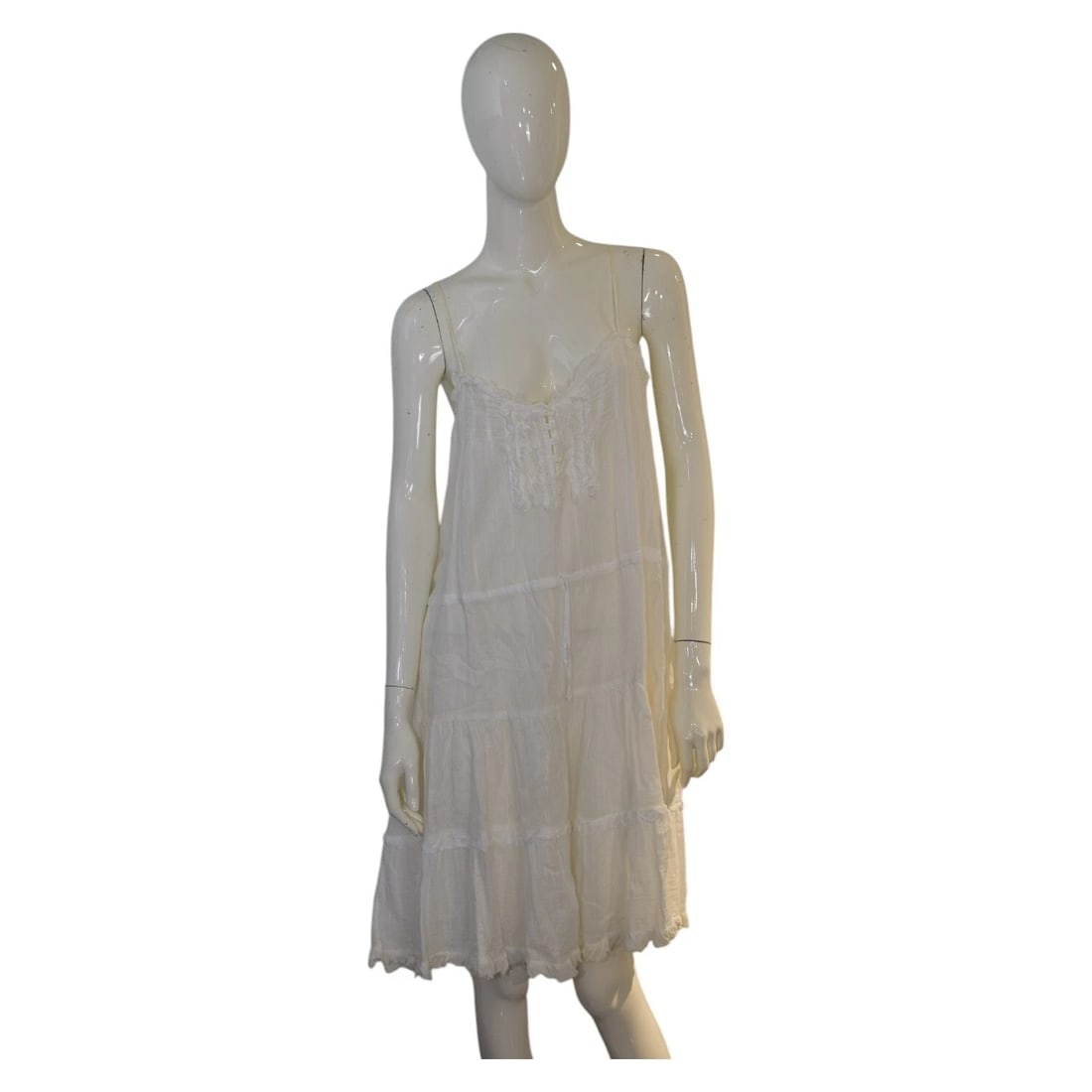 Zara White Cotton Sleeveless Summer Knee Length Dress - Size L: Title:Zara White Cotton Sleeveless Summer Knee Length Dress - Size L Description:Zara White Cotton Sleeveless Summer Knee Length Dress - Size L Beautiful cotton dress in white for the summer by Zara w