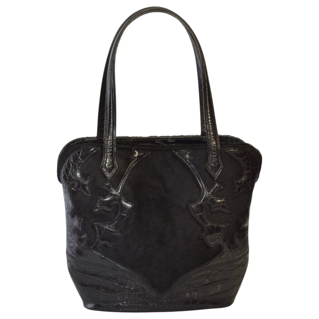 ETRO Black Fur & Crocodile Embossed Leather Tote Shoulder Bag Handbag: Title:ETRO Black Fur & Crocodile Embossed Leather Tote Shoulder Bag Handbag Description:ETRO Black Fur & Crocodile Embossed Leather Tote Shoulder Bag Handbag This stylish handbag is a stunning ETRO to