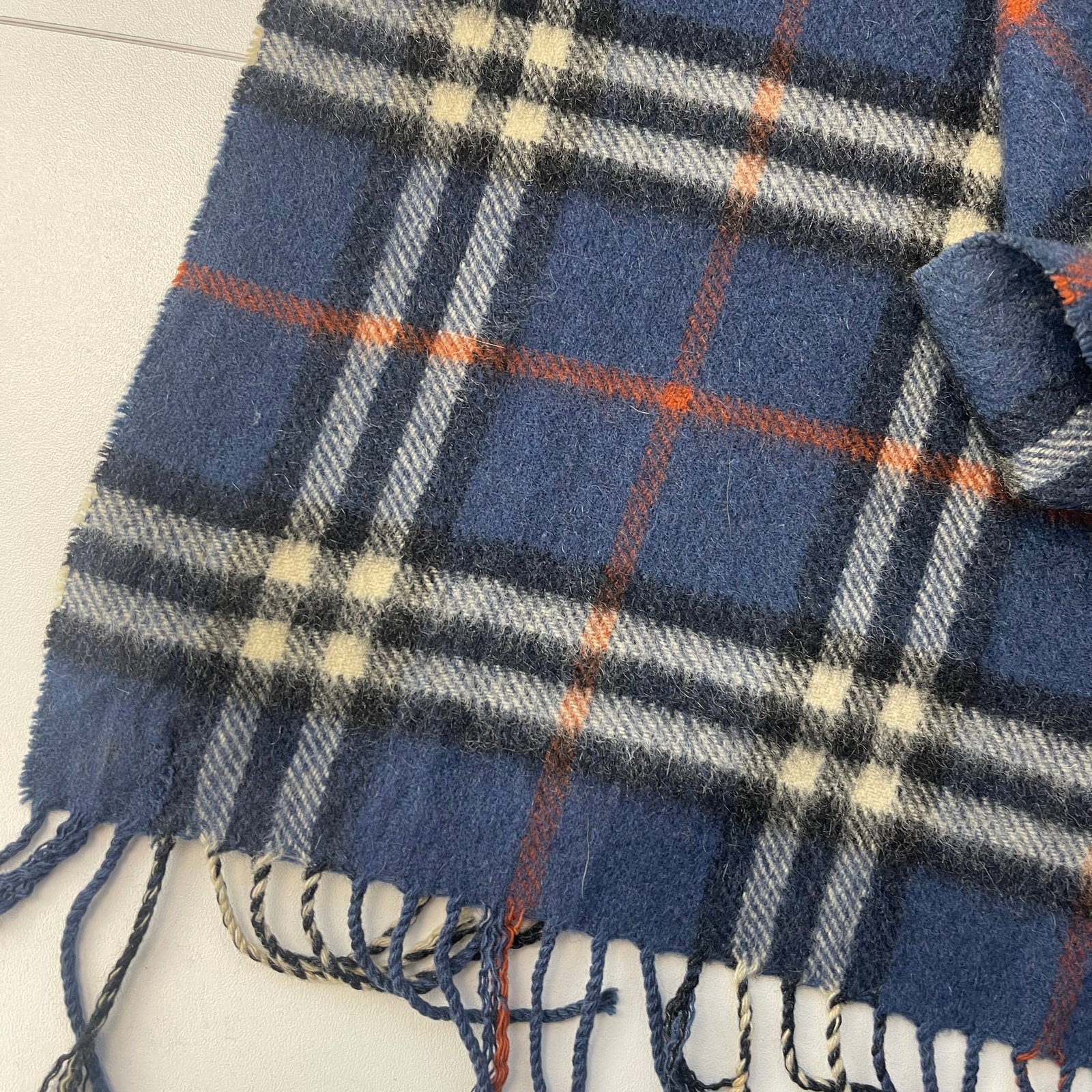 Burberrys Navy Blue Plaid 100% Cashmere Scarf - 5