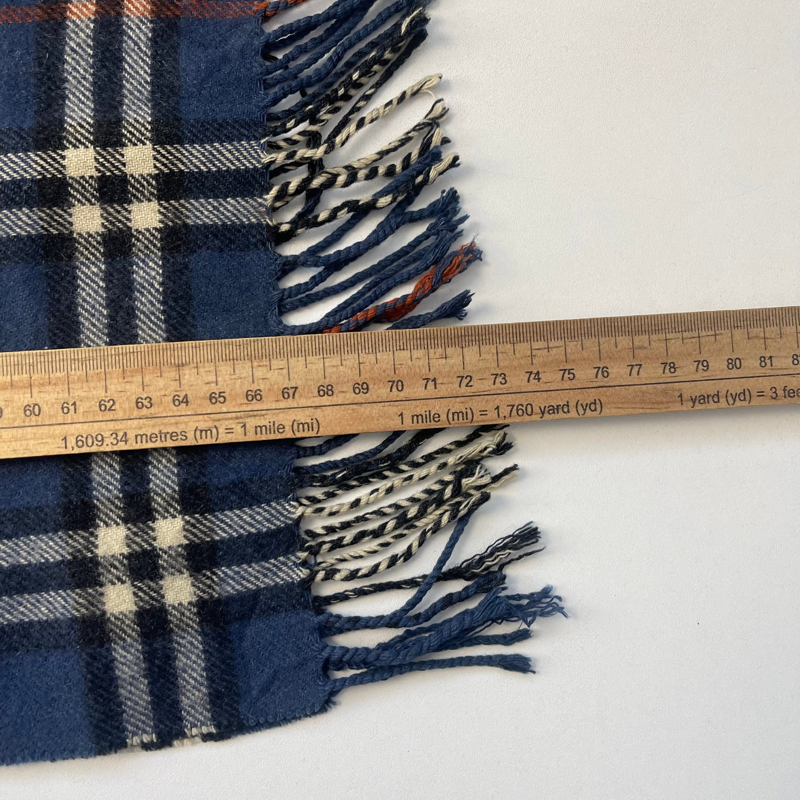 Burberrys Navy Blue Plaid 100% Cashmere Scarf - 8