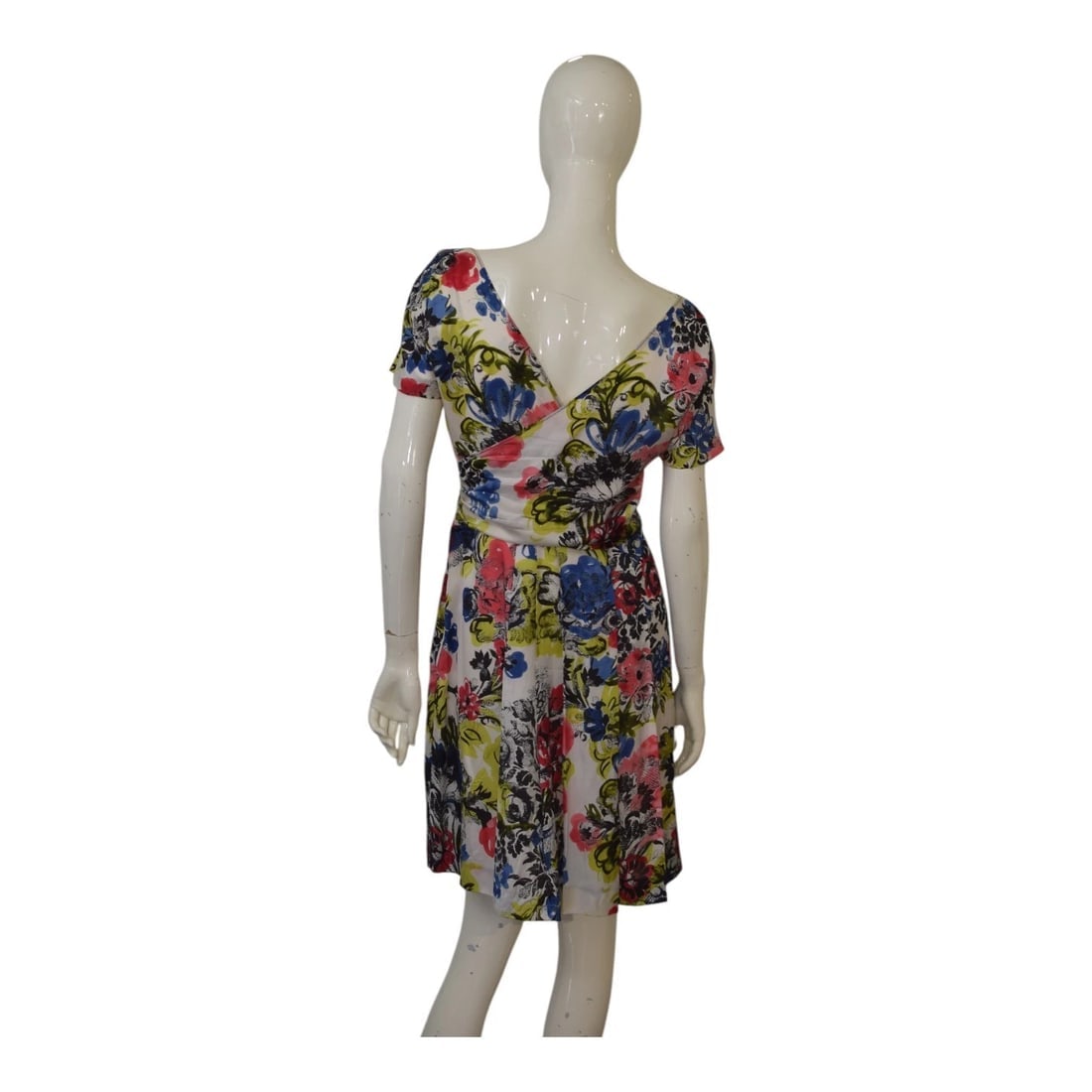Multicolored Floral Print V -Neckline Short Sleeve Knee Length Dress - 2