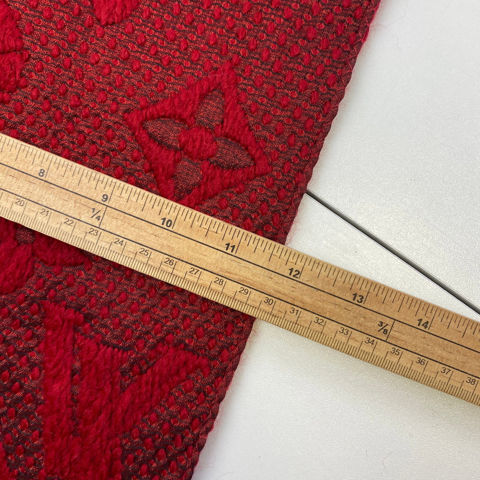 Louis Vuitton Red Thick Wool & Silk Scarf - 7