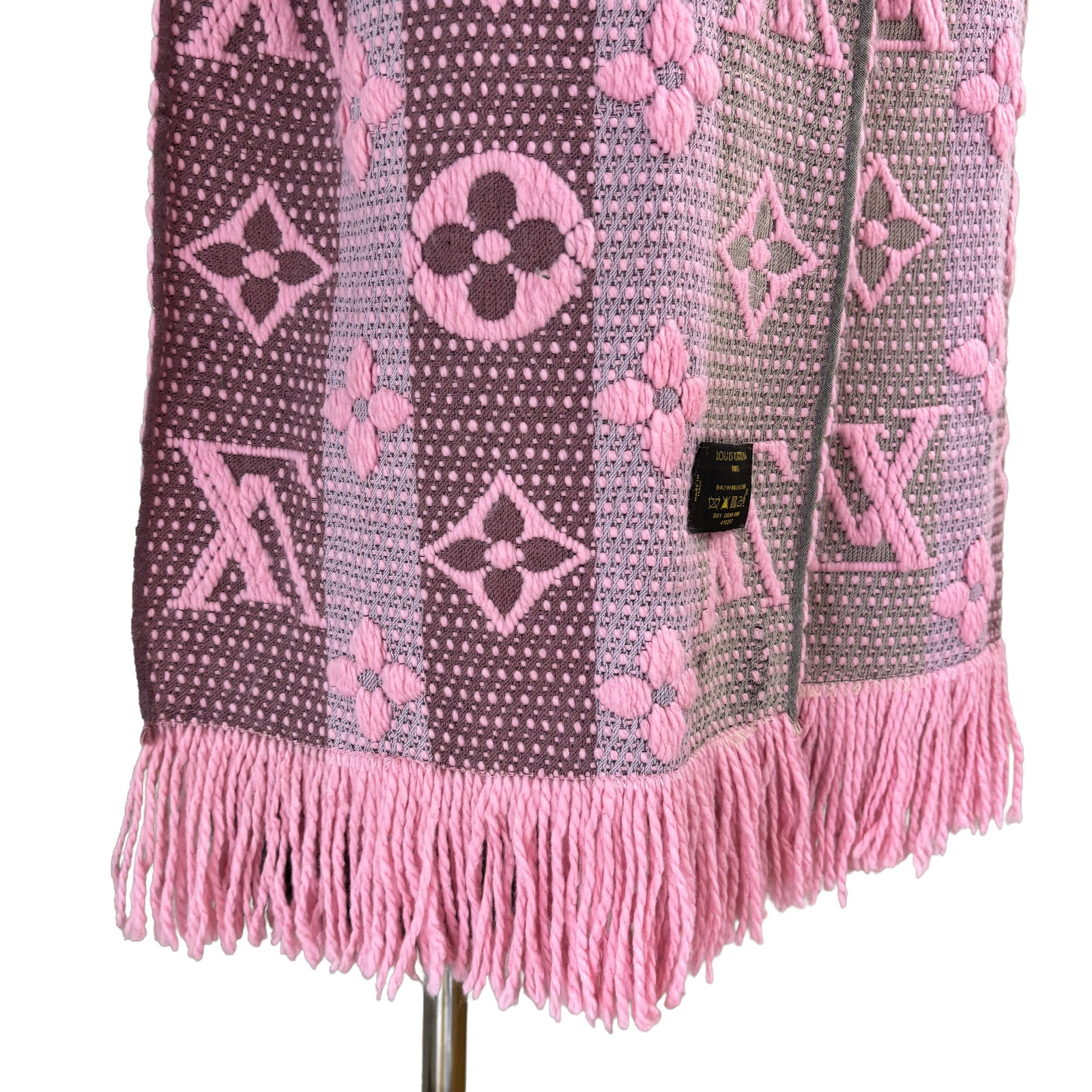 Louis Vuitton Pink Thick Wool & Silk Scarf - 3