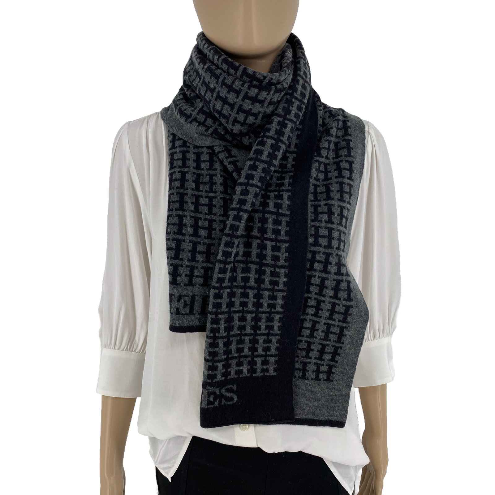 HERMES Vintage 100% Soft Woolmark Wool Scarf - 4