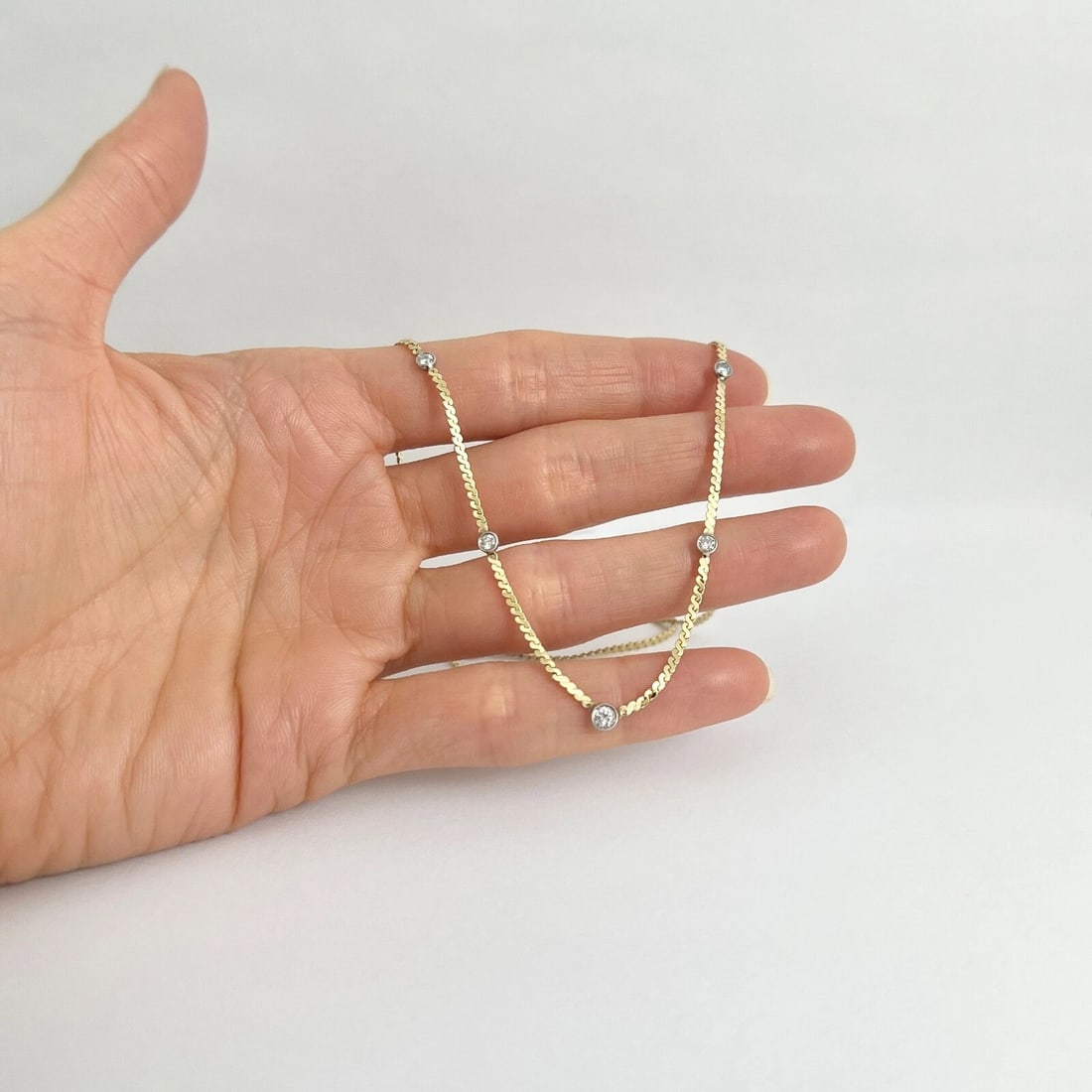 Italian Round Two-Tone Diamond Bezel Station Necklace 14K Yellow Gold, 3.93 Gram - 2