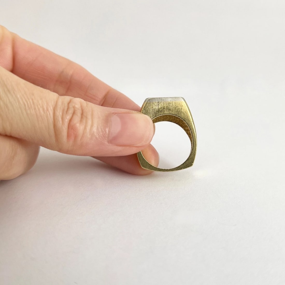 Letter S Initial Two-Tone Diamond Ring 18K Yellow Gold, 11.61 Grams - 8