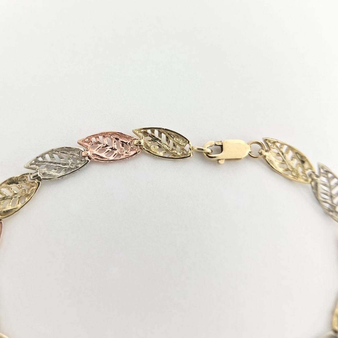 Tri-Color Filigree Leaf Chain Link Bracelet 10K Yellow Rose White Gold, 4.27 Gr - 7