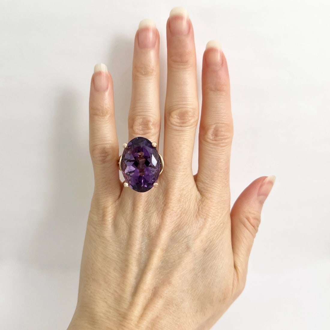 Estate Big Oval Purple Amethyst Cocktail Statement Ring 14K Yellow Gold 12.17 Gr - 3