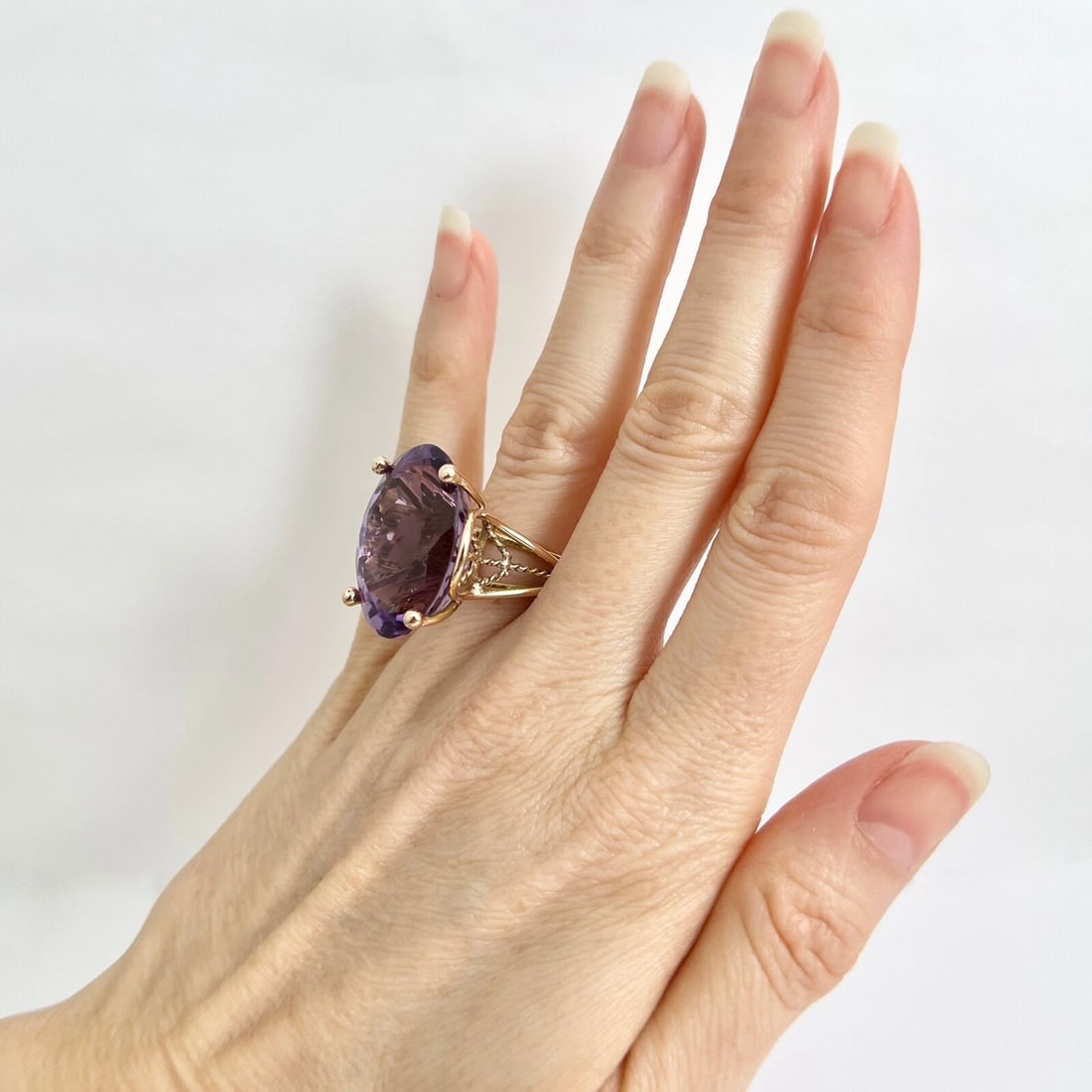 Estate Big Oval Purple Amethyst Cocktail Statement Ring 14K Yellow Gold 12.17 Gr - 4