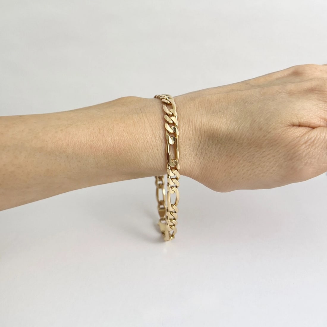 Men's Figaro Chain Bracelet 14K Yellow Gold, 8.25 Inches, 6 mm, 14.87 Grams - 6