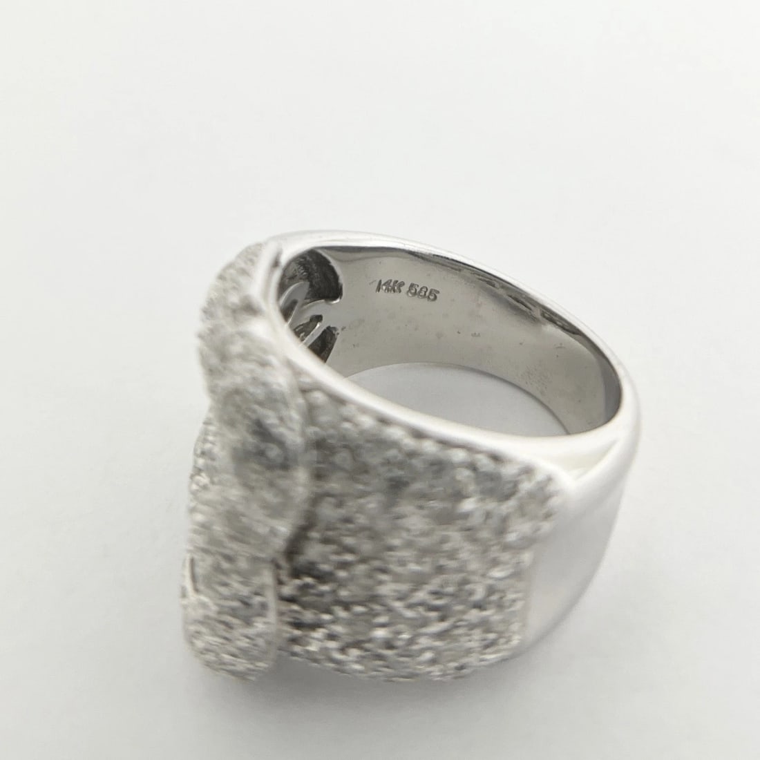 Estate Pave Diamond Buckle Cocktail Ring 14K White Gold, 1.50 CTW, 12.63 Grams - 7