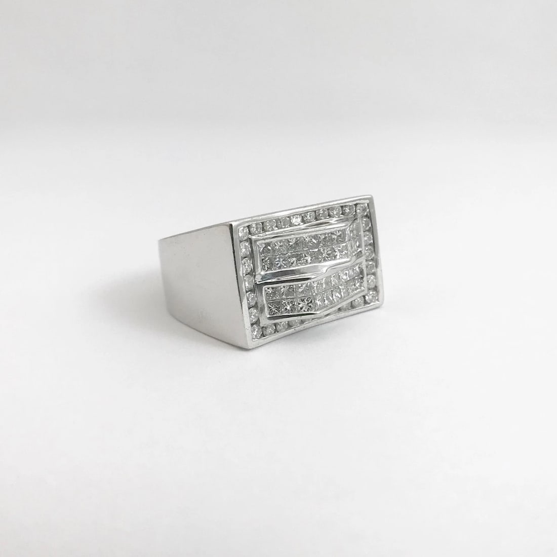 Men's Princess Diamond Invisible Set Ramp Ring 14K White Gold, 2.25 CTW, 14.93 G - 7