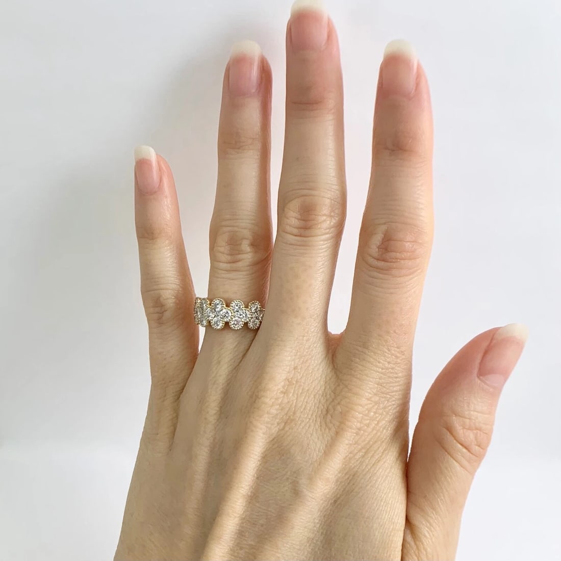 Wide Cluster Clover Diamond Milgrain Band Ring 14K Yellow Gold, 1.45 CTW - 4