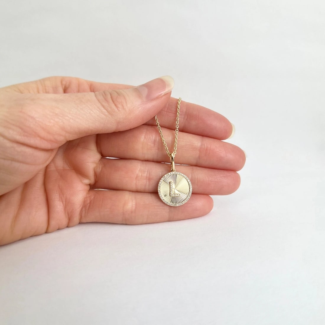 Letter L Initial Diamond Fluted Disc Pendant Necklace 14K Yellow Gold .12 CTW - 3