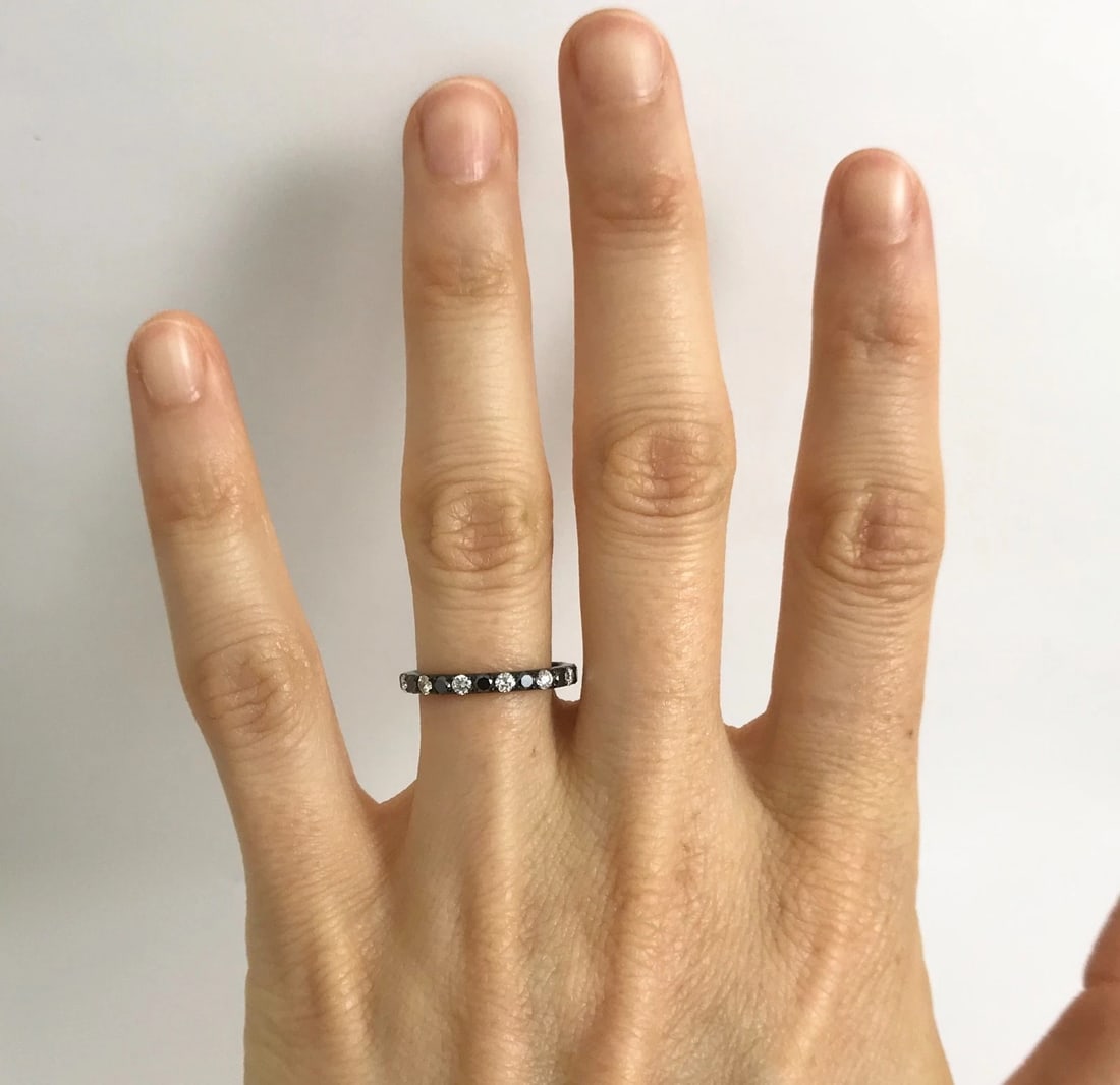 Black White Diamond Eternity Band Ring 18K Black Gold .90 CTW, Size 4.5, 1.75 Gr - 3