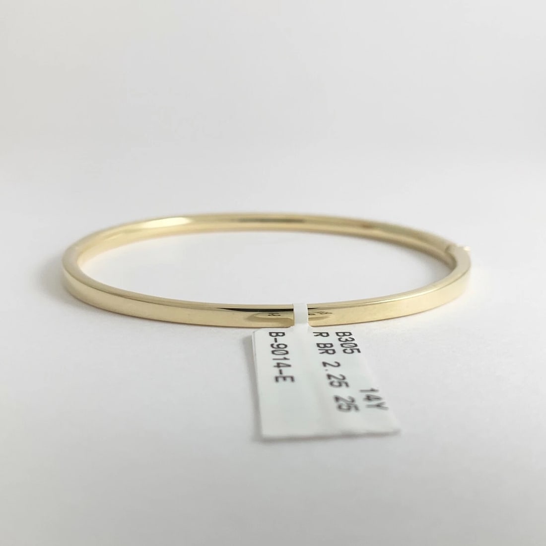 Ruby Gemstone Bangle Bracelet 14K Yellow Gold, 2.25 CTW, 15.05 Grams - 8