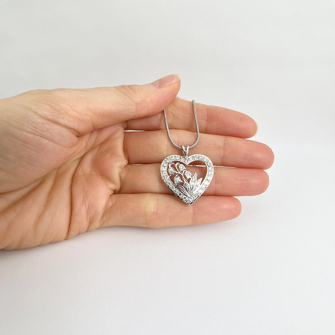 Pave Diamond Heart Flower Floral Pendant Necklace 14K White Gold, 1.05 CTW - 2