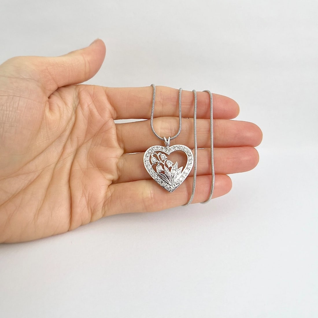 Pave Diamond Heart Flower Floral Pendant Necklace 14K White Gold, 1.05 CTW - 3