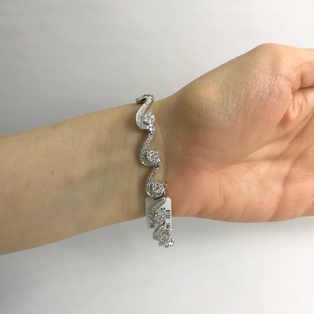 Diamond Wave Scalloped Tennis Bracelet 14K White Gold 2.70 CTW, 7 Inches - 5