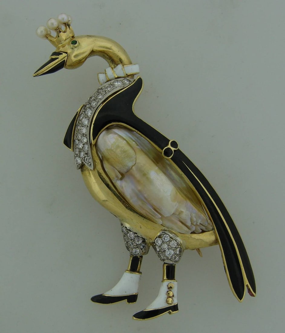 J.E. Caldwell Enamel Natural Pearl Diamond Gold Swan Brooch Pin - 2