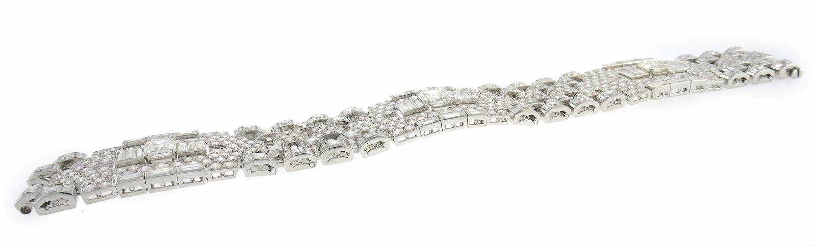 Art Deco Revival Diamond Platinum Bracelet, 1960s - 4