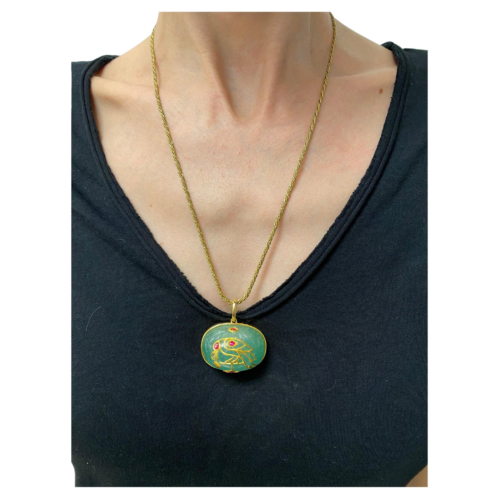 1930’s Yellow Gold, Carved Emerald and Ruby Pendant Chain Necklace - 9