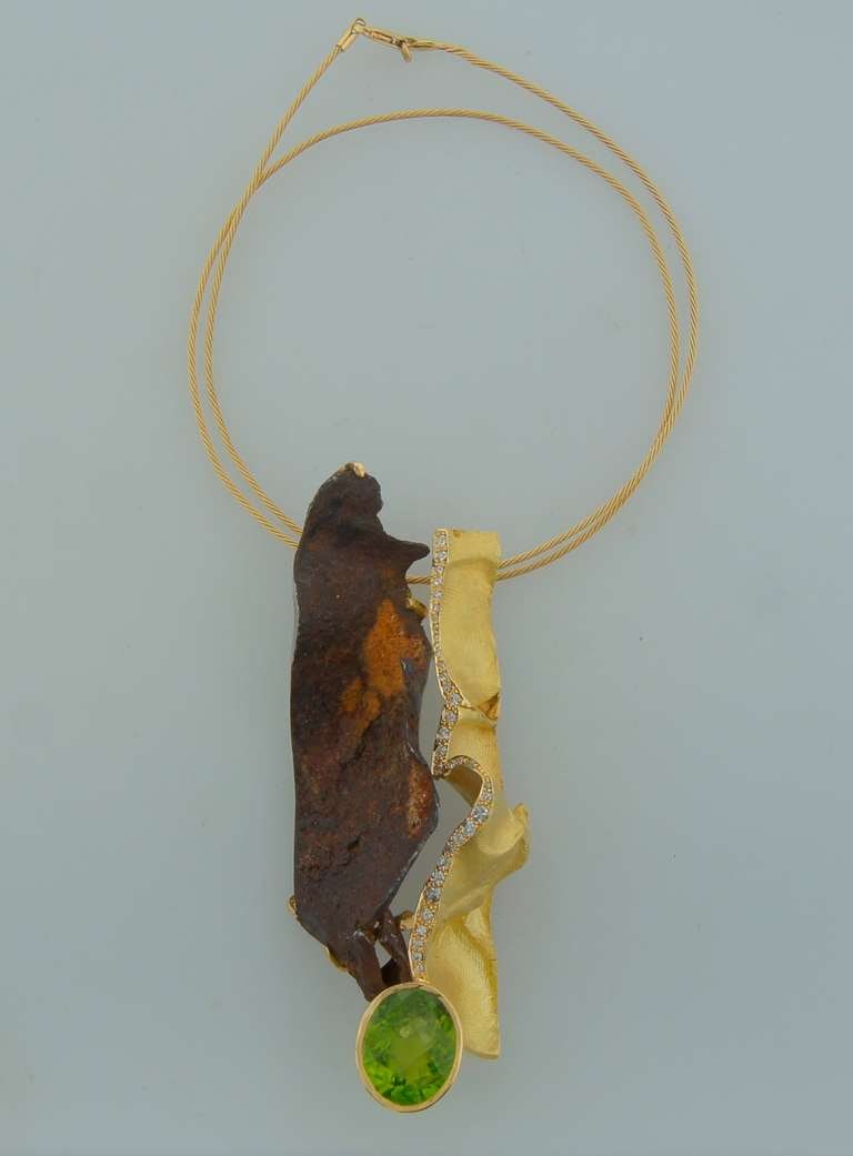 Thierry Vendome Peridot 18k Gold Pendant Necklace Diamond Decorative Metal - 8